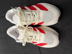 アディダス ランニングシューズ