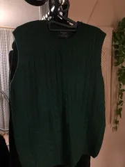 ニット ベスト グリーン 新品 s