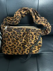 レオパード ヒョウ柄 シャーリング ミニ ショルダーバッグ