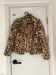 レオパードファージャケット