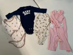 赤ちゃんボディスーツ 3-6m