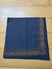 イヴ・サンローラン ネイビースカーフ ハンカチ