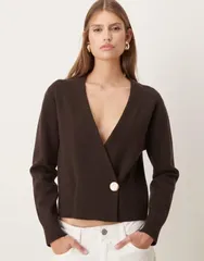 マンゴ レディース アウター カーディガン ラップウエスト ニット Mango compact knit wrap waist cardigan with gold button BROWN ブラウンのサムネイル