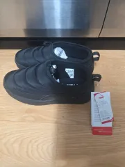 プーマ スクーフ パフ スリッポン ブラック 新品 255