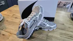 ナイキ エア ズーム スピリドン ケージ 2