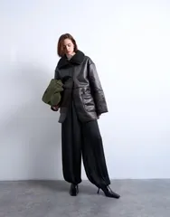 トップショップ レディース アウター コート Topshop faux shearling oversized patch pockets mid length car coat Khaki black ブラック