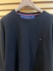 トミーヒルフィガー メンズ ブラック スウェットシャツ クルーネック L