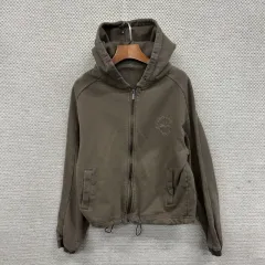 カールラガーフェルド カーキ カジュアル クロップド フードジップアップ 95 M09969