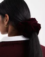 エイソス レディース アクセサリー ベルベット ASOS DESIGN scrunchie in glitter burgundy velvet Burgundy バーガンディのサムネイル