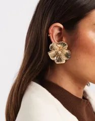 アクセサライズ レディース アクセサリー ピアス・イヤリング Accessorize Bianca statement flower stud earrings GOLD ゴールドのサムネイル