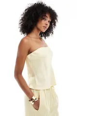 エイソス レディース トップス タンクトップ サテン ASOS DESIGN satin bandeau longline trapeze top in buttermilk part of a seのサムネイル