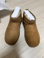 UGG アグ Classic ウルトラ ミニ チェスナッツ 1116109-CHE