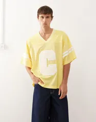 コルージョン メンズ トップス Tシャツ ジャージー COLLUSION airtex C embroidery jersey top in yellow Yello イエロー