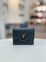 中古ブランド ラックス・オール ウルサン店 Louis Vuitton カプシーヌ XS ウォレット ミニ 二つ折り財布
