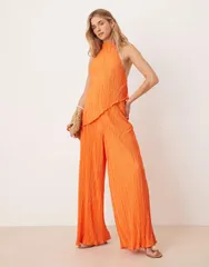 エイソス レディース トップス ジャンプスーツ ワイドレッグ ホルター ASOS DESIGN plisse halter neck wide leg jumpsuit in orangeオレンジ