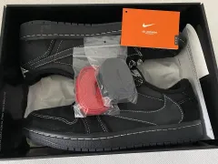 ナイキ エア ジョーダン 1 トラヴィス スコット FANTOM ブラック 255mm