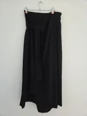ルバ ブラックロングスカート (未使用)