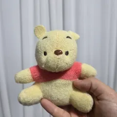 ヴィンテージトイキャラクターグッズ・レトロ漫画ぬいぐるみクマのプーさんキーホルダー ストラップ