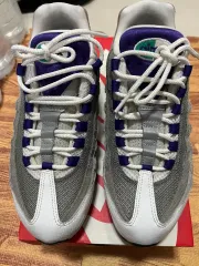 ナイキ エアマックス 95 LV8