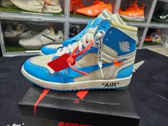 ジョーダン 1 x オフホワイト レトロ ハイ ユニバーシティ ブルー