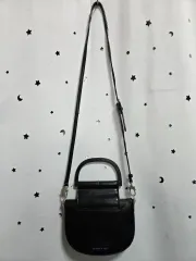 CHARLES & KEITH ブラック バンダル トートバッグ クロスバック