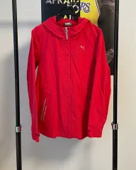 (送料無料) PUMA プーマ レッド レディース ウィンドブレーカー ジャケット 95