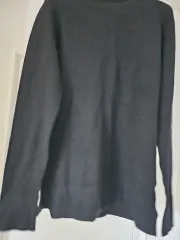 黒色 基本 ニット Tシャツ