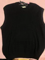 ブラック ニット ベスト 出品