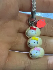 ハローキティ 横浜 コインロッカーの女 ギャザーバッグ ストラップ キーホルダー