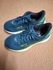 255 ミズノ ウェーブライダー28 軽量 ランニングシューズ スニーカー 5025