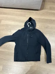 ナイキ テック フリース フーディー ジップアップ ブラック 出品