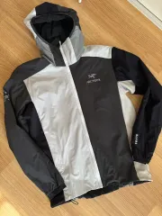 アークテリクス ビームス Atom ワビサビ M