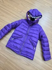バーバリー チルドレン 女の子 ダウンです- サイズは 10Y (140cm)です-