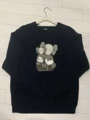 UNIQLO カウズ スウェット M