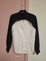 ブラック & ホワイト バイカラー シャツ