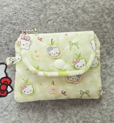ハローキティ りんご パータン キルティング コインケース ツーウェイ財布