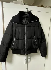 ザラ ニット カラ ショート ダウン