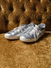 オニツカタイガー メキシコ 66 シルバー スニーカー