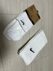 ナイキ ユニコーン 靴下