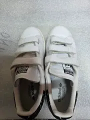 アディダス スタンスミス ベルクロ ホワイト