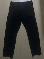 UNIQLO ユニクロ スリムフィット セルビッジ ダメージ フリンジ ジーン ブラック