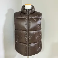 GUESS（ゲス） ブラウン ダウン ベスト