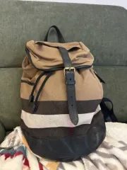 バーバリー バックパック