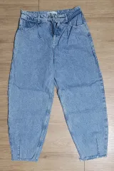 ZARA ザラ ルーズ カーヴィーフィット バルーンフィット デニム