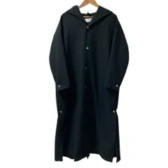 美品 THE RERACS ザリラクス SNAP BUTTON HOODED PONCHO コート 22SS-RECT-324L サイズ36 ブラック レディース 古着 中古 USEDのサムネイル