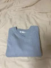 カシミア Vネックニット