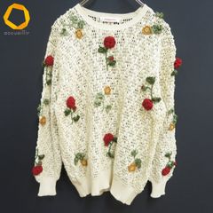 ワンダフルワールド カネコイサオ 薔薇モチーフヨーク編み綿ニット