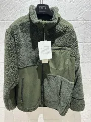 ユニクロ エンジニアードガーメンツ フリース オリーブ