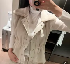 シャーリングファーベスト