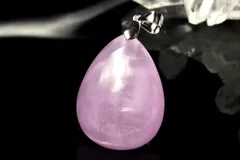 【１点物】シルバー925◇高発色 クンツァイト　25x18mm　ドロップ ペンダントトップ パワーストーン 天然石 _PD864